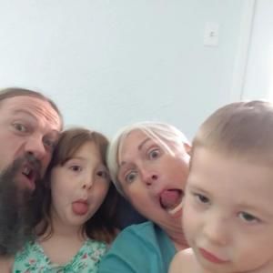 Meet your Posher, Christal